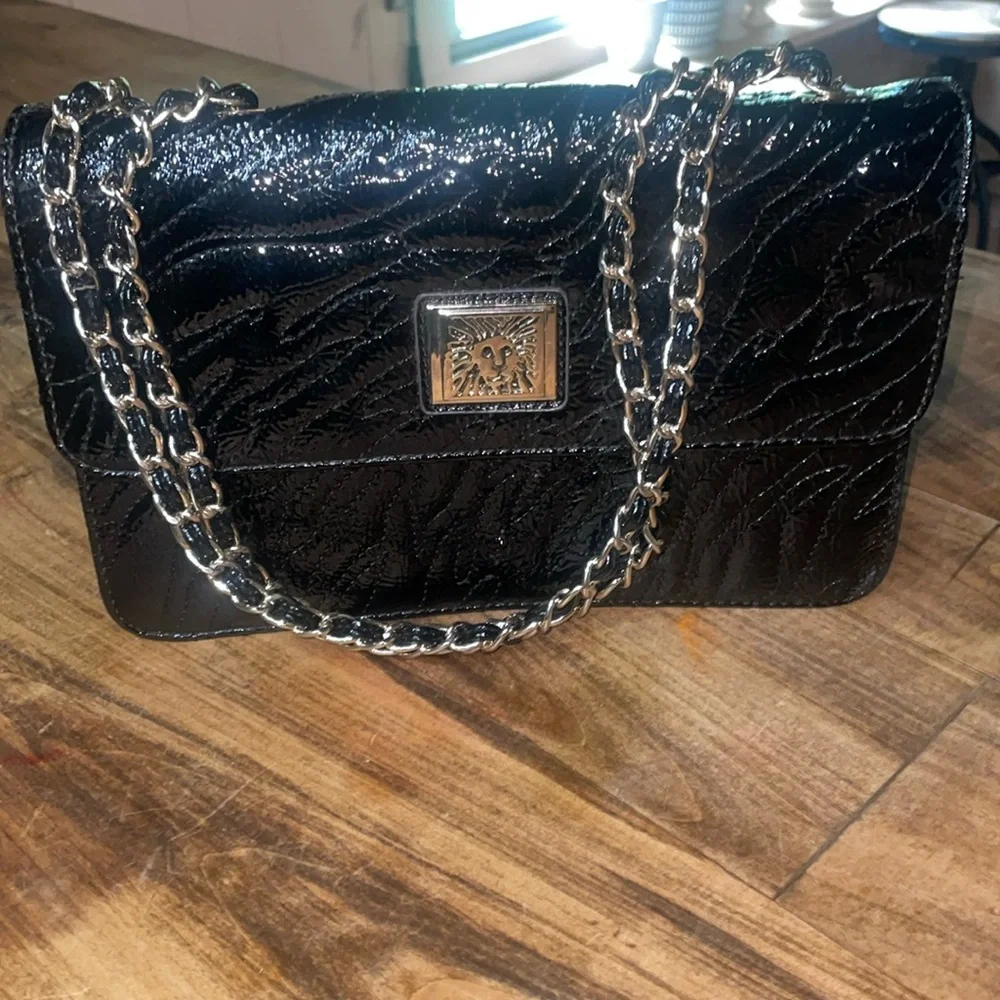 Anne Klein Quilted Patent Vegan Leather Chain Strap Versatile Shoulder Bag - Picture 1 of 9